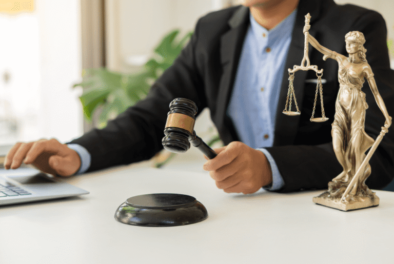5 Legal Myths That Could Get You in Trouble